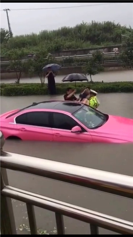 一場大雨淹沒了常州，龍城變水城，救援工作積極開展中?。?！3