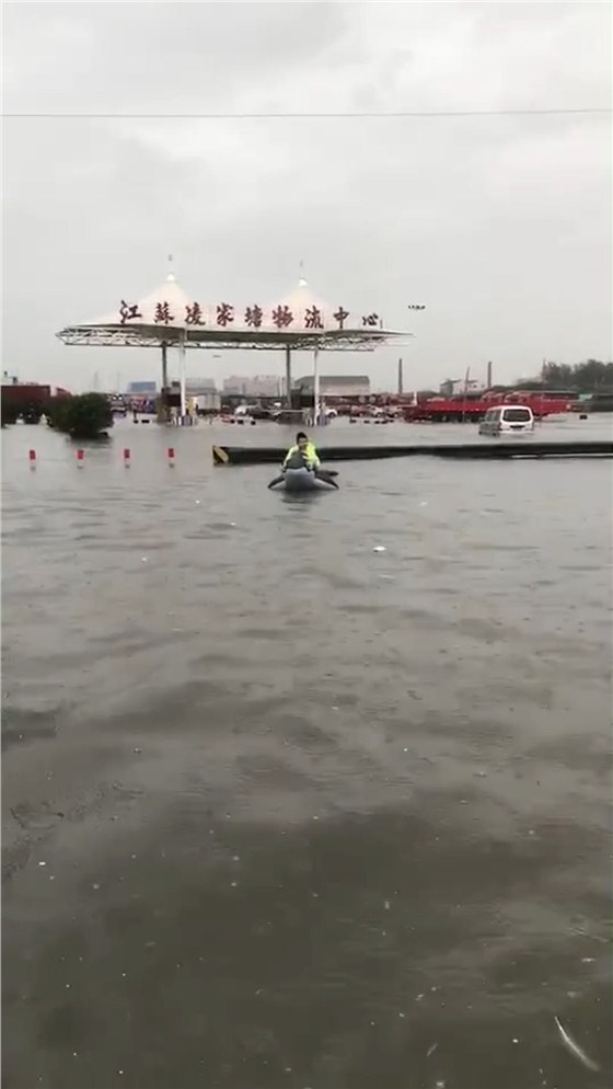 一場大雨淹沒了常州，龍城變水城，救援工作積極開展中?。?！11