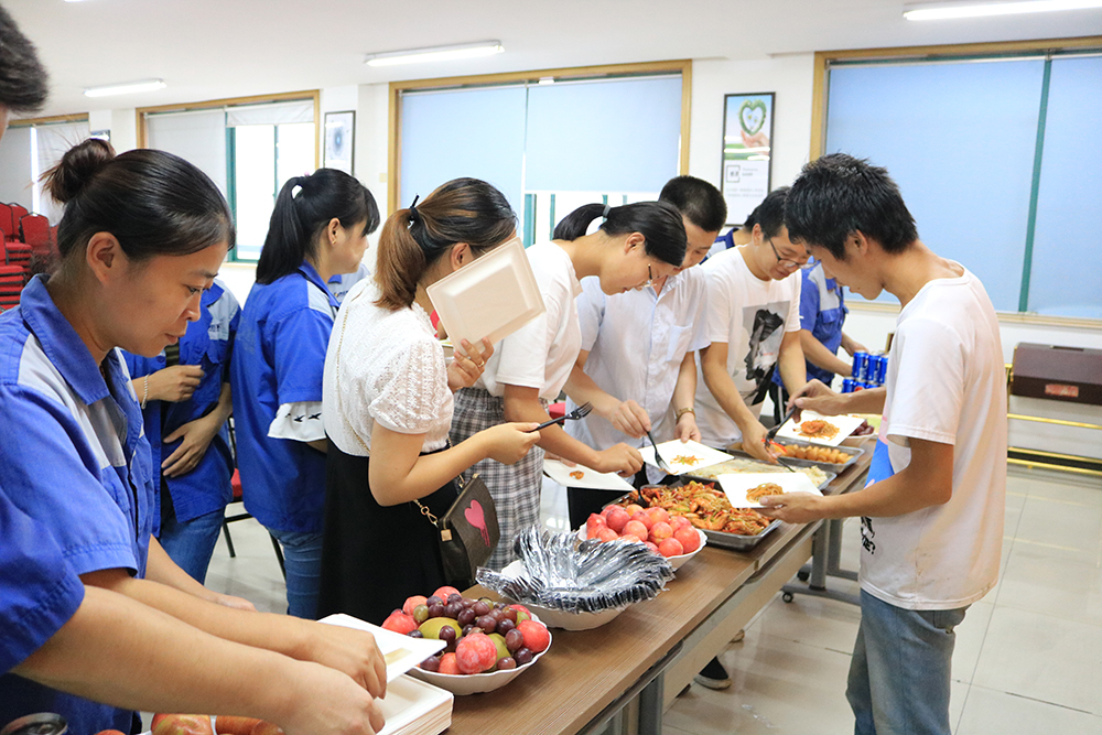 炎炎夏日，快來(lái)參加江蘇虎躍標(biāo)準(zhǔn)件有限公司冷餐交流會(huì)吧！ (9)